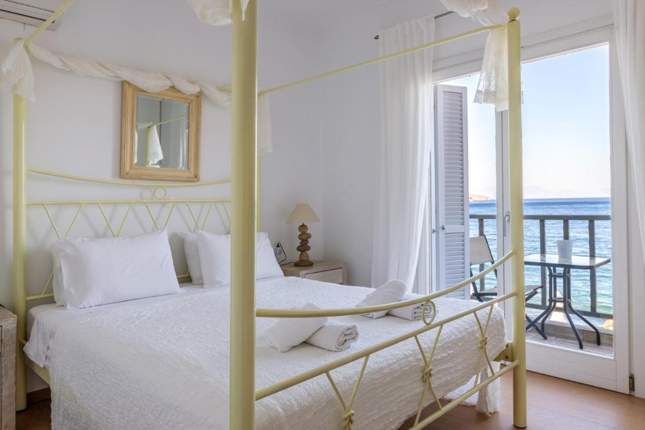 Uno Luxury Apartment With Sea View Livadia  Exterior foto