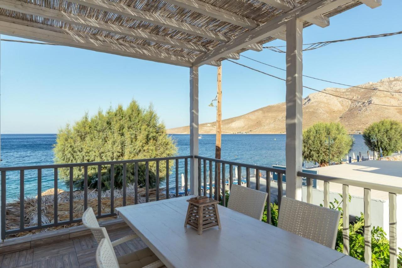 Uno Luxury Apartment With Sea View Livadia  Exterior foto
